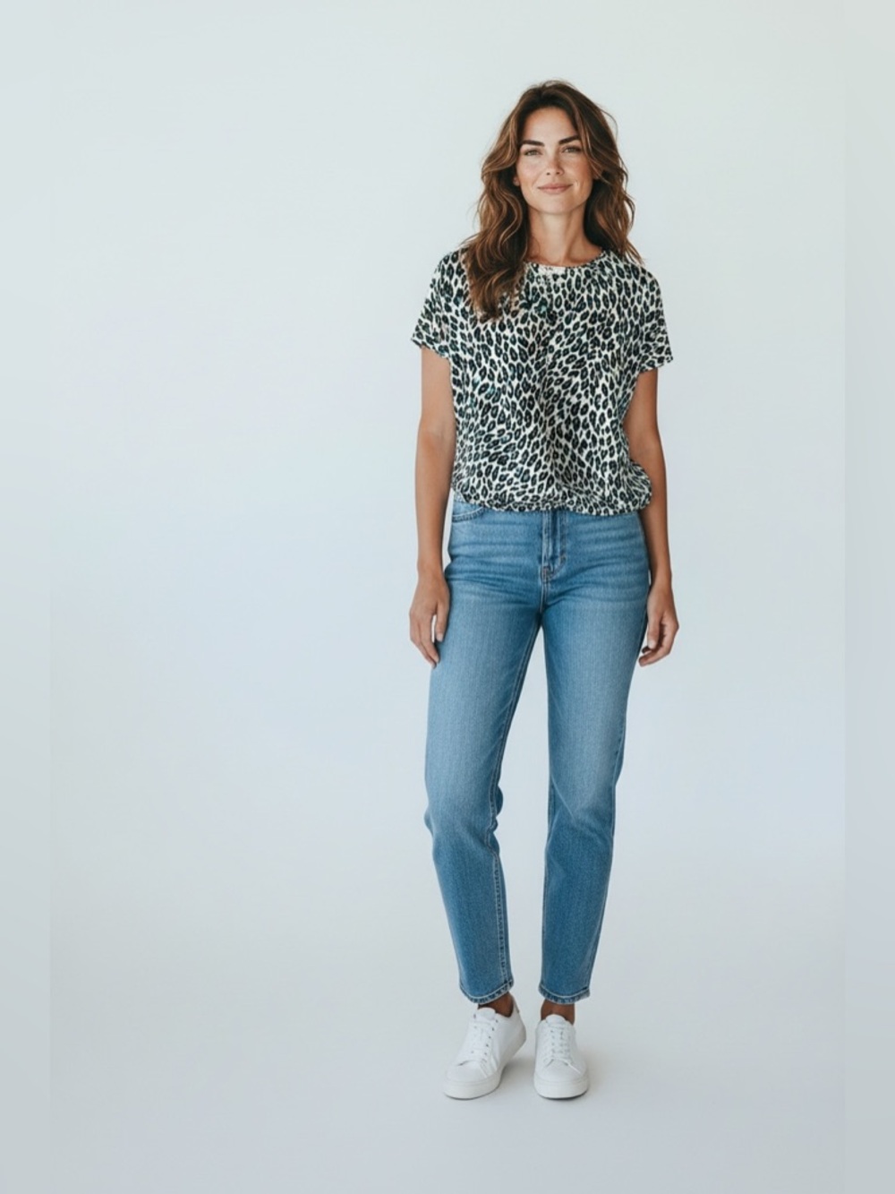 Milly Short Sleeve V-Neck Blue Leopard Print Silk Blouse Size 8